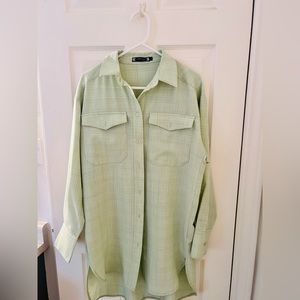 Oversized C’est Moi shirt